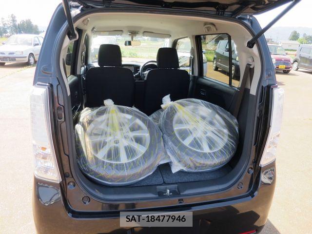 Suzuki WAGON R 2014-06 6915645-8