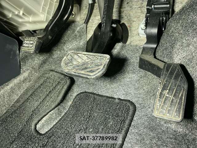 Suzuki WAGON R 2014-04 7227402-18
