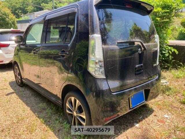 Suzuki WAGON R 2013-06 7394946-6