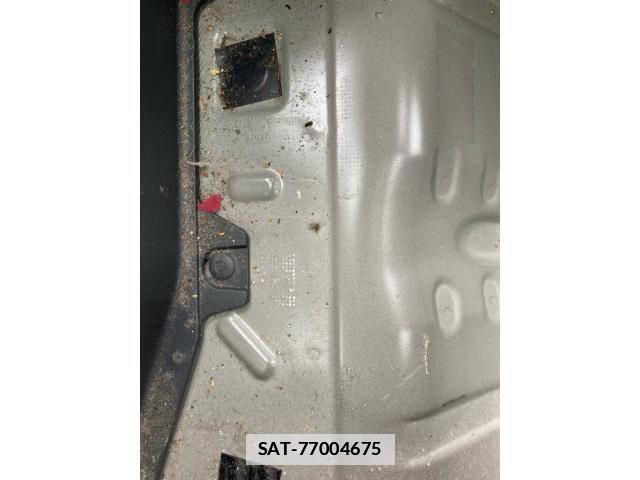 Suzuki WAGON R 2011-08 7880630-19