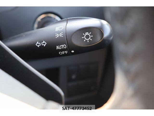 Suzuki WAGON R 2011-05 8076205-10