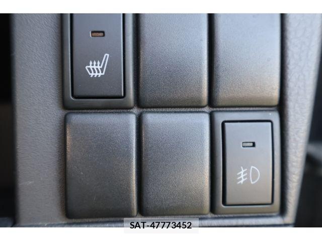 Suzuki WAGON R 2011-05 8076205-12