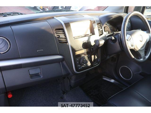 Suzuki WAGON R 2011-05 8076205-1