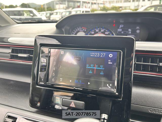 Suzuki WAGON R 2019-03 8102840-7
