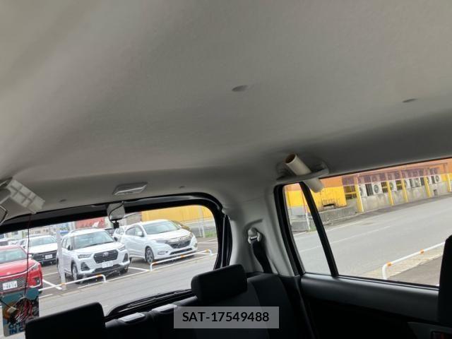 Suzuki WAGON R 2010-06 8147035-12