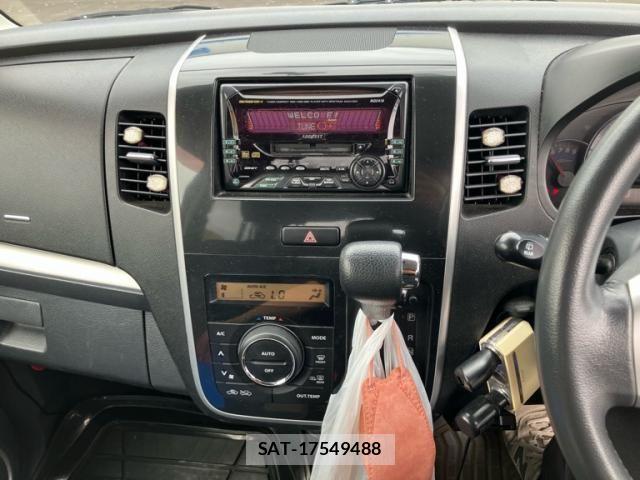 Suzuki WAGON R 2010-06 8147035-13