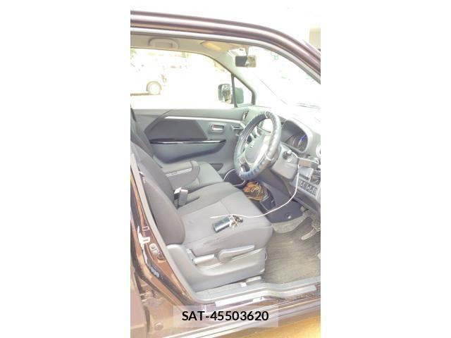 Suzuki WAGON R 2013-03 8211100-1