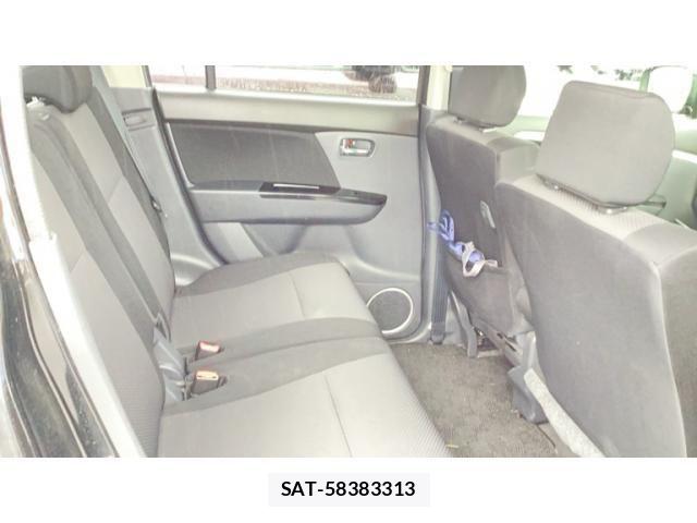Suzuki WAGON R 2009-11 8232483-4