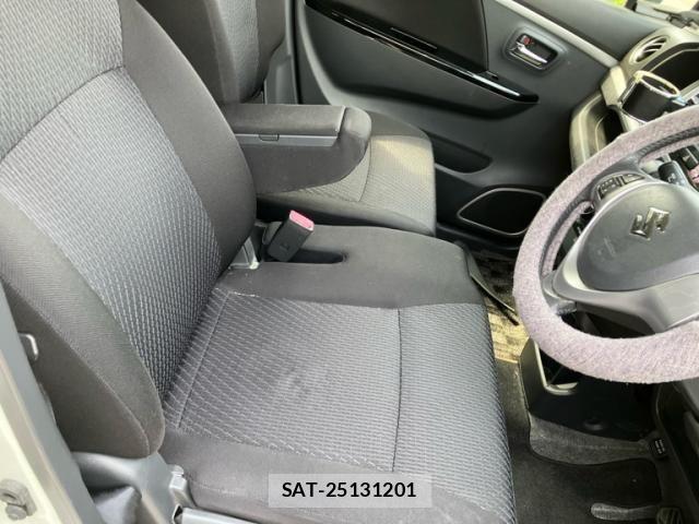 Suzuki WAGON R 2013-06 8232484-14