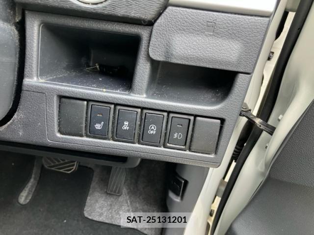 Suzuki WAGON R 2013-06 8232484-16
