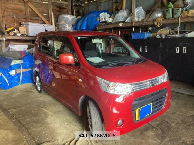 Suzuki WAGON R 2013-04 8232485-2