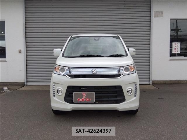 Suzuki WAGON R 2015-08 8247211-1