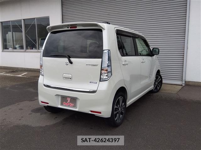 Suzuki WAGON R 2015-08 8247211-7