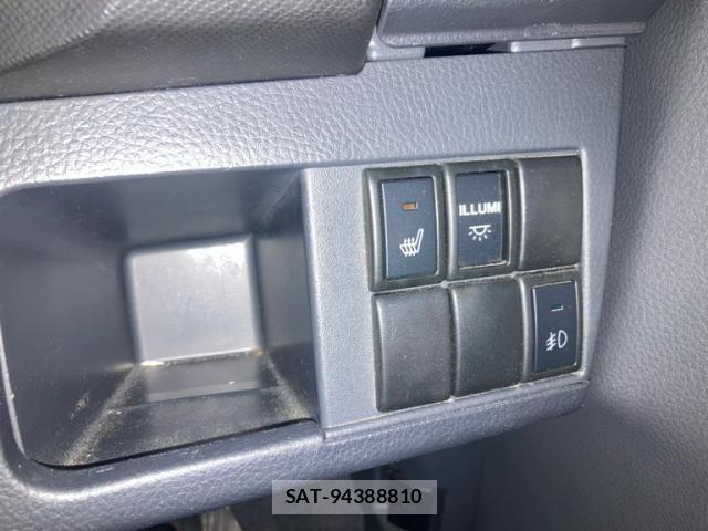 Suzuki WAGON R 2012-03 8318217-13