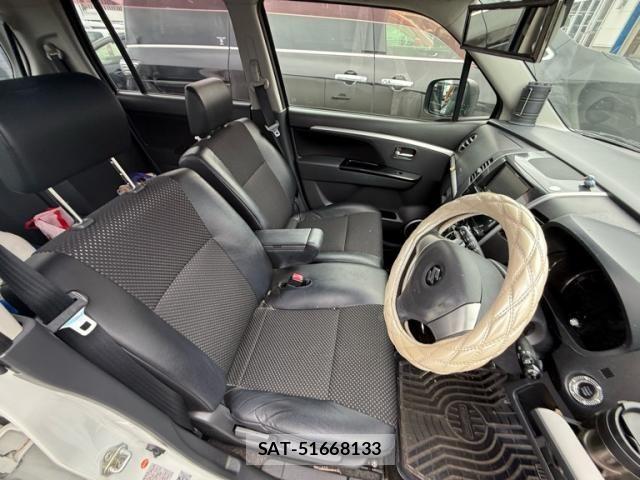 Suzuki WAGON R 2011-06 8629888-7