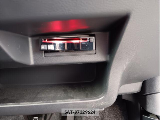 Suzuki WAGON R 2014-09 8746970-13