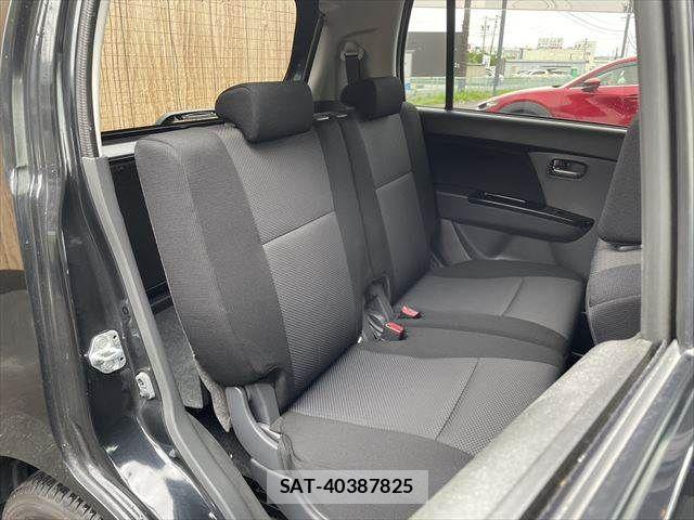 Suzuki WAGON R 2010-06 8832607-6