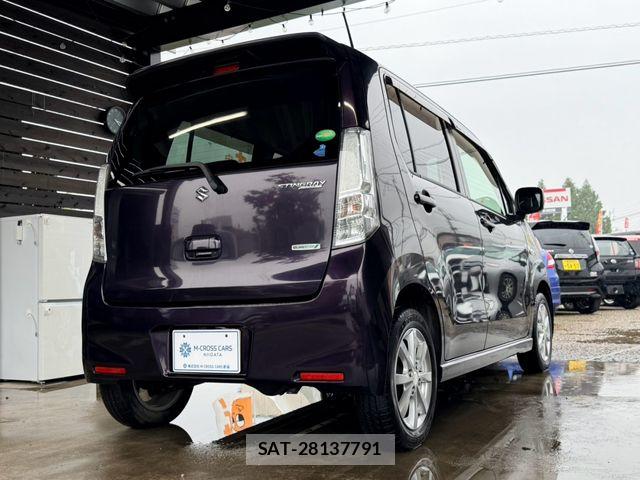 Suzuki WAGON R 2013-04 8872441-3