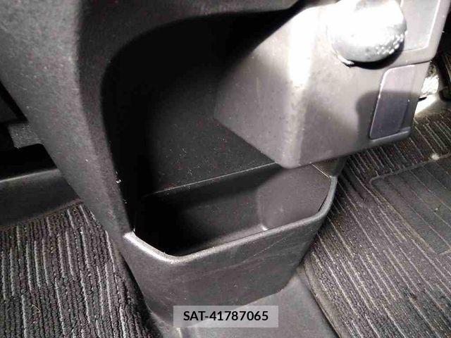 Daihatsu WAKE 2016-09 617144-14