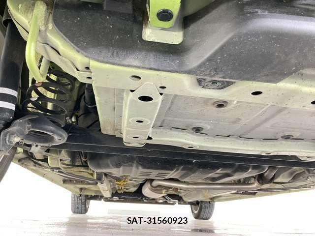 Daihatsu WAKE 2018-12 1144040-14