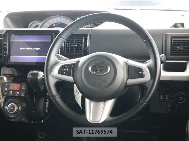 Daihatsu WAKE 2021-11 1320464-3