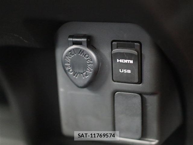 Daihatsu WAKE 2021-11 1320464-6