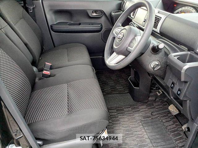 Daihatsu WAKE 2015-01 1427215-10