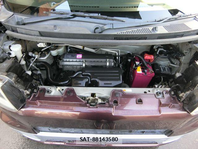 Daihatsu WAKE 2014-11 1430993-3