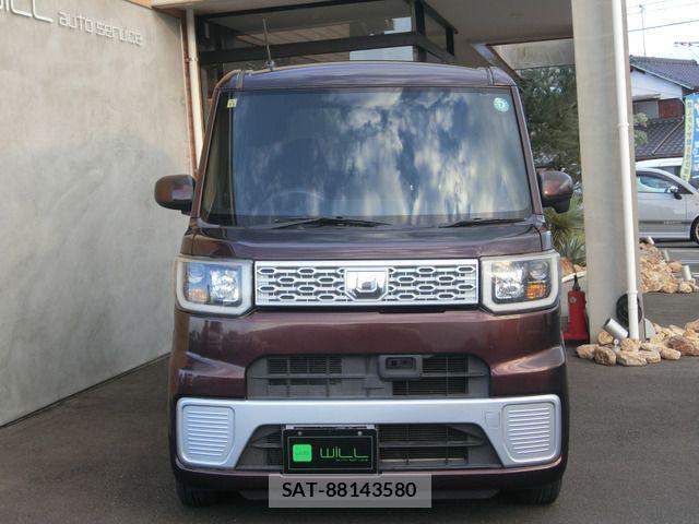 Daihatsu WAKE 2014-11 1430993-4