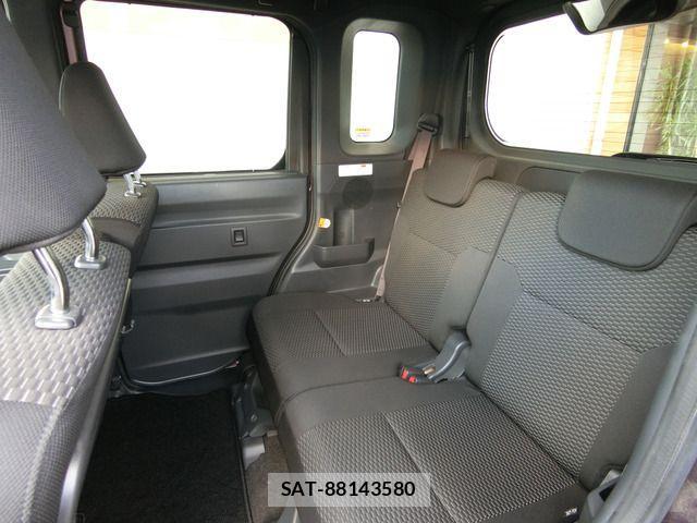 Daihatsu WAKE 2014-11 1430993-7