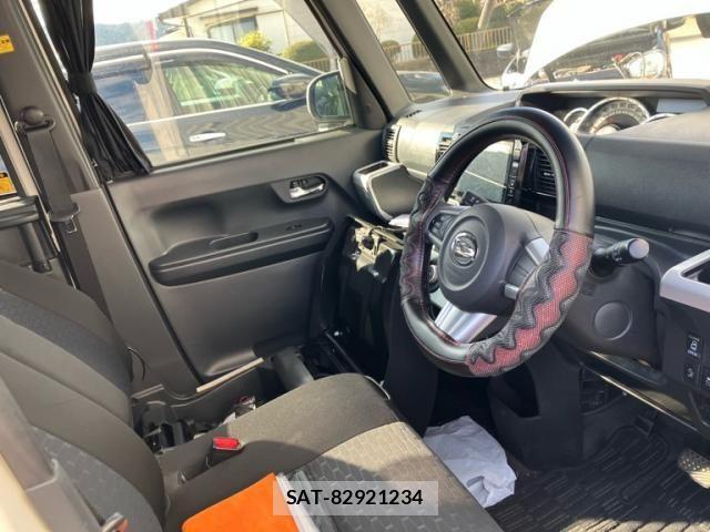 Daihatsu WAKE 2015-10 1906308-17
