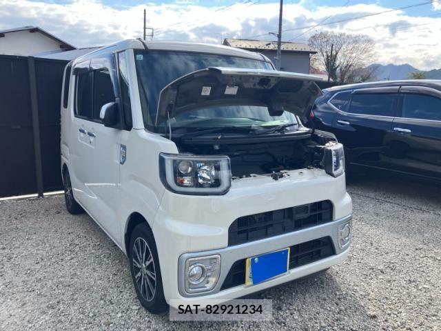 Daihatsu WAKE 2015-10 1906308-1