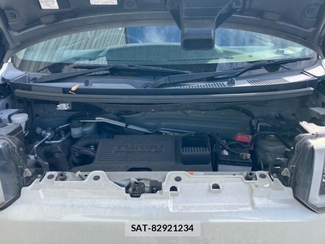 Daihatsu WAKE 2015-10 1906308-6