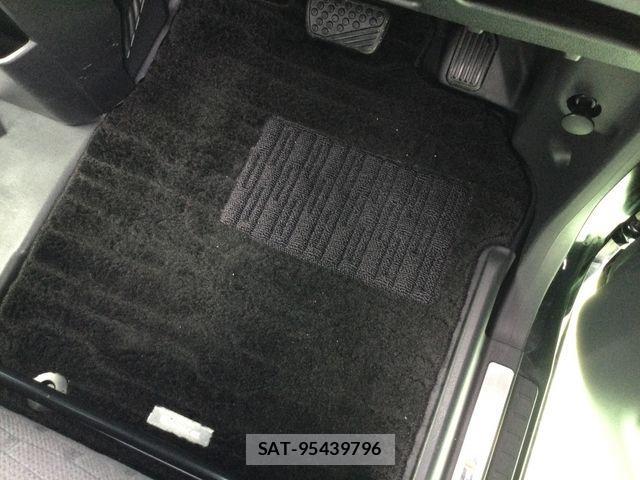 Daihatsu WAKE 2017-01 2448379-17
