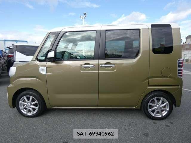 Daihatsu WAKE 2017-01 3391942-5