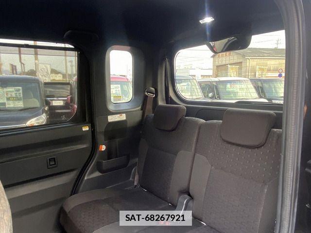 Daihatsu WAKE 2016-01 5883262-13