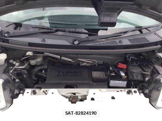 Daihatsu WAKE 2015-07 6615811-17