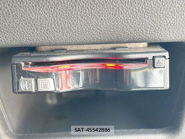 Daihatsu WAKE 2019-05 6615813-6