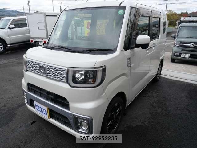 Daihatsu WAKE 2015-04 6615812-1