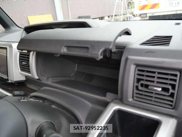 Daihatsu WAKE 2015-04 6615812-26
