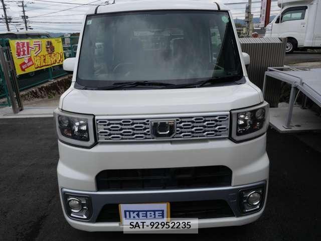 Daihatsu WAKE 2015-04 6615812-2