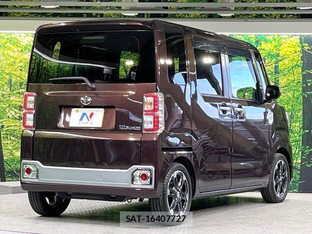 Daihatsu WAKE 2015-09 6674209-16