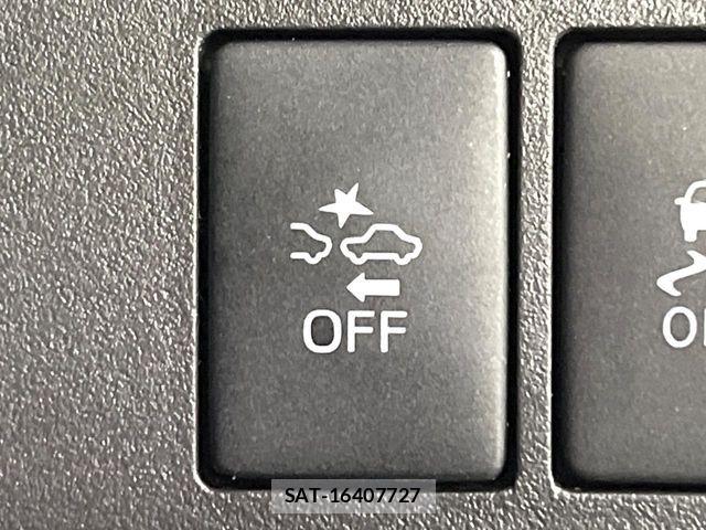 Daihatsu WAKE 2015-09 6674209-5