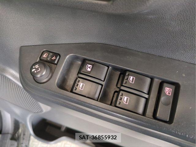 Daihatsu WAKE 2017-03 6717802-29