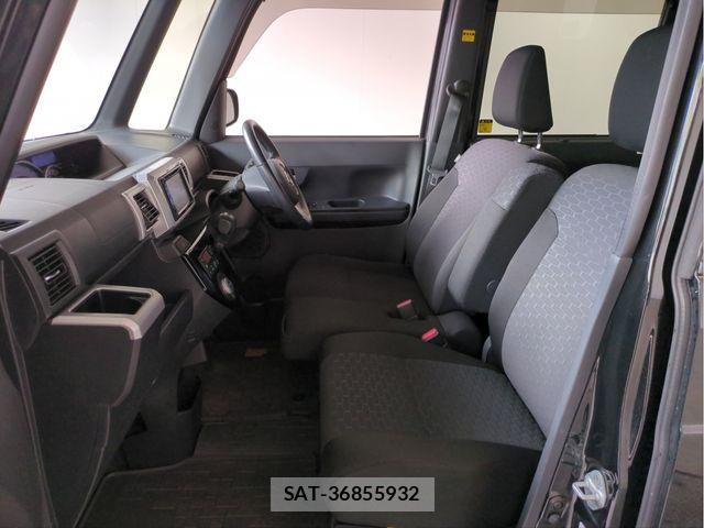 Daihatsu WAKE 2017-03 6717802-3