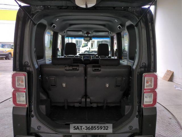 Daihatsu WAKE 2017-03 6717802-6