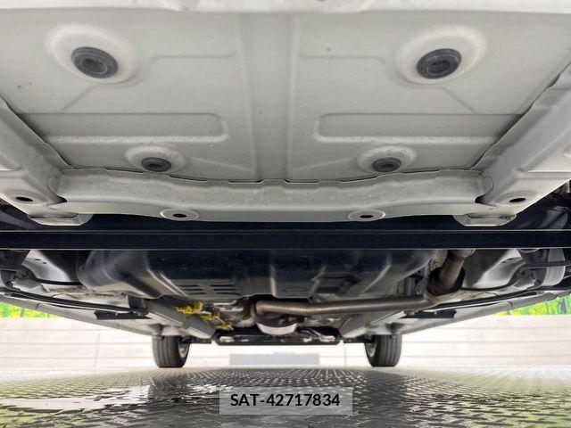 Daihatsu WAKE 2021-11 6818109-18