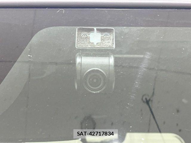 Daihatsu WAKE 2021-11 6818109-6