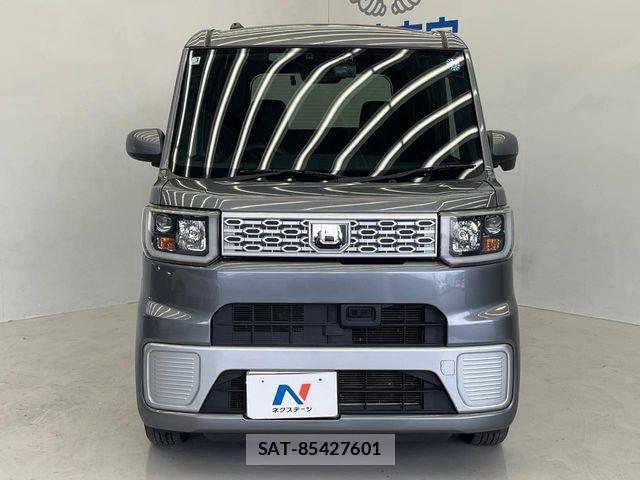 Daihatsu WAKE 2015-03 6818118-13