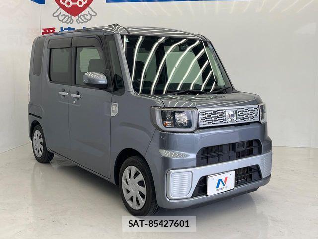 Daihatsu WAKE 2015-03 6818118-15